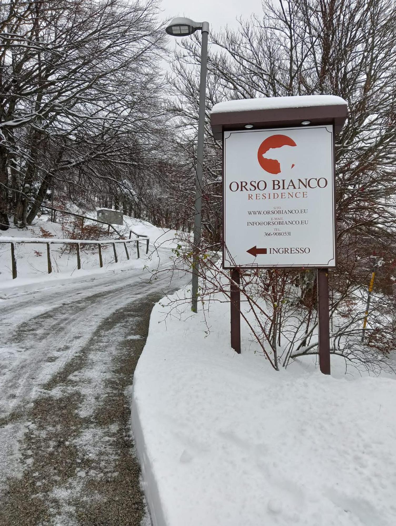 Ferienwohnung La Tana Del Capriolo Prati di Tivo Exterior foto